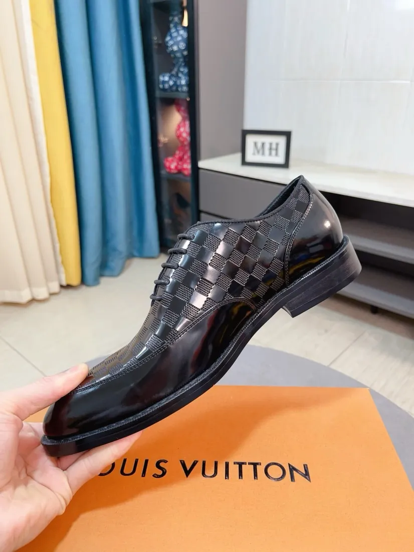 Men's shoes 💰540🌹🌹 [LV] Louis Vuitton's popular casual leather shoes 🎖Fashionable and elegant 🎖🎖Material: Original imported cowhide open edge beads, washed cowhide leather lining, original molded rubber outsole, high-end and classy, ​​elegant quality, instantly transforming into a handsome man ❤❤Standard\nNumber of sizes: 39-44, 38 45 46 customized